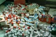 ۴ توزیع کننده داروهای غیرمجاز در ساوه دستگیر شدند/کشف ۲۵ هزار عدد قرص و کپسول غیرمجاز