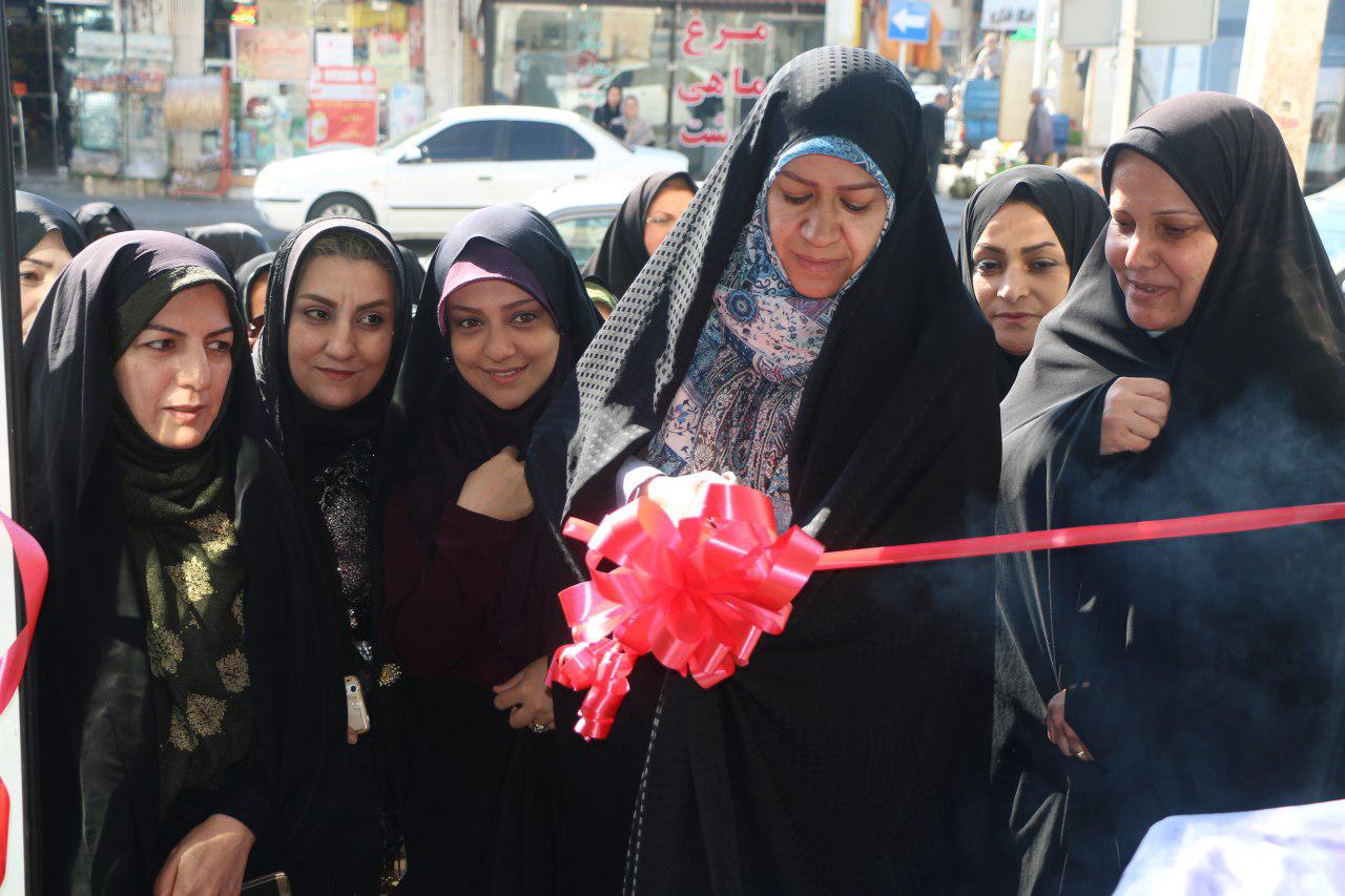 افتتاح دومین جشنواره فرهنگی هنری بانوان در ساوه