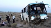 ۲۶ مصدوم در اثر برخورد اتوبوس و کامیون در محور ساوه همدان